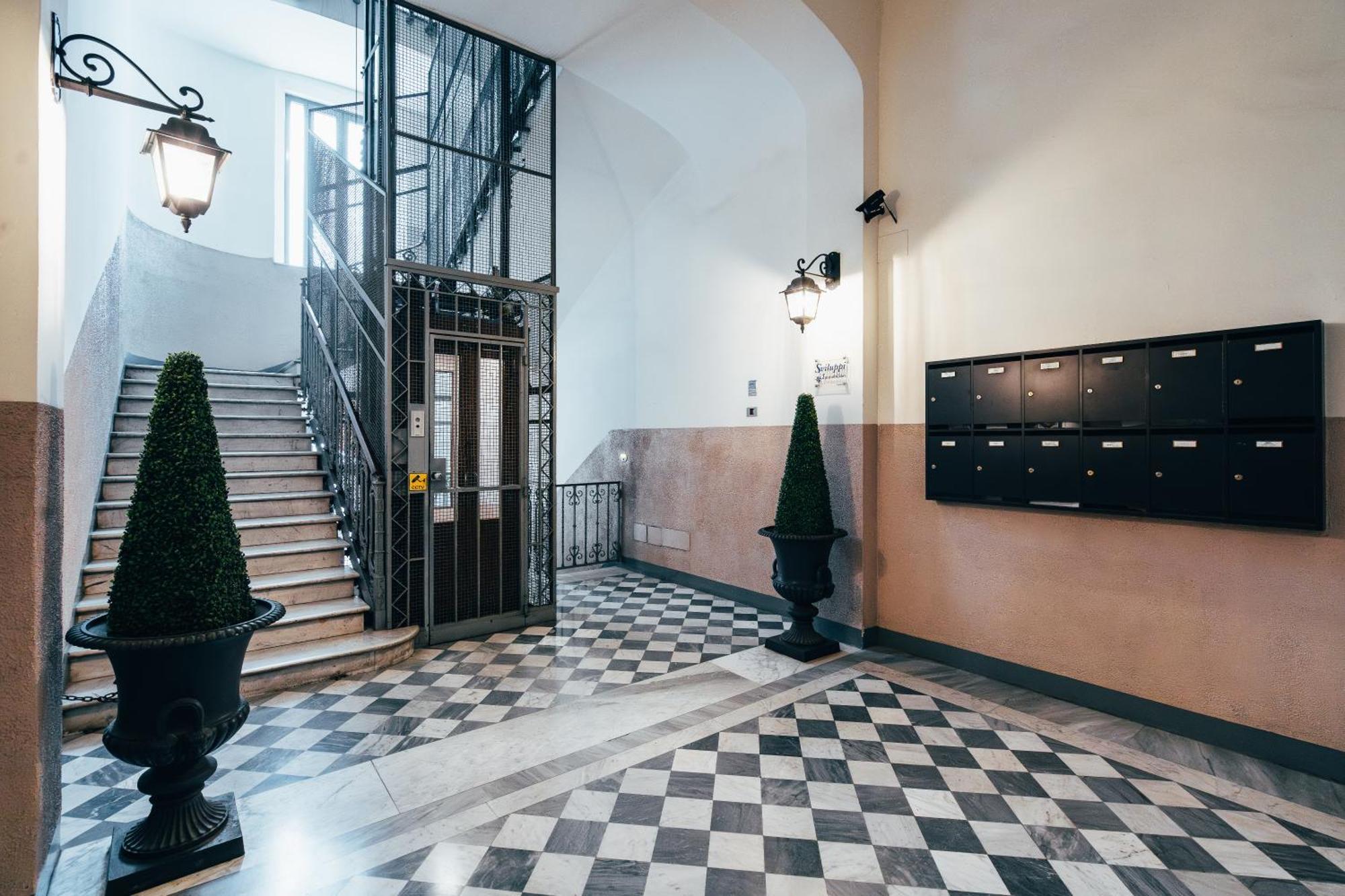 Bologna Suites - Private Bathroom Εξωτερικό φωτογραφία