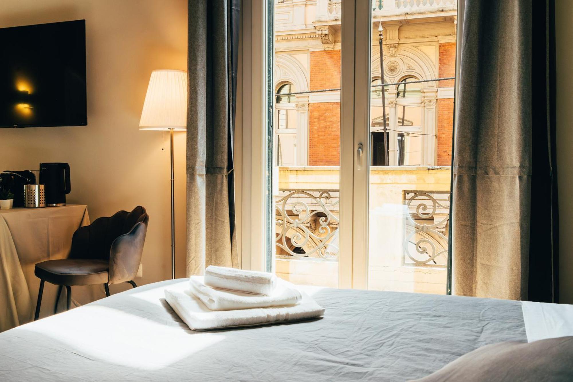 Bologna Suites - Private Bathroom Εξωτερικό φωτογραφία