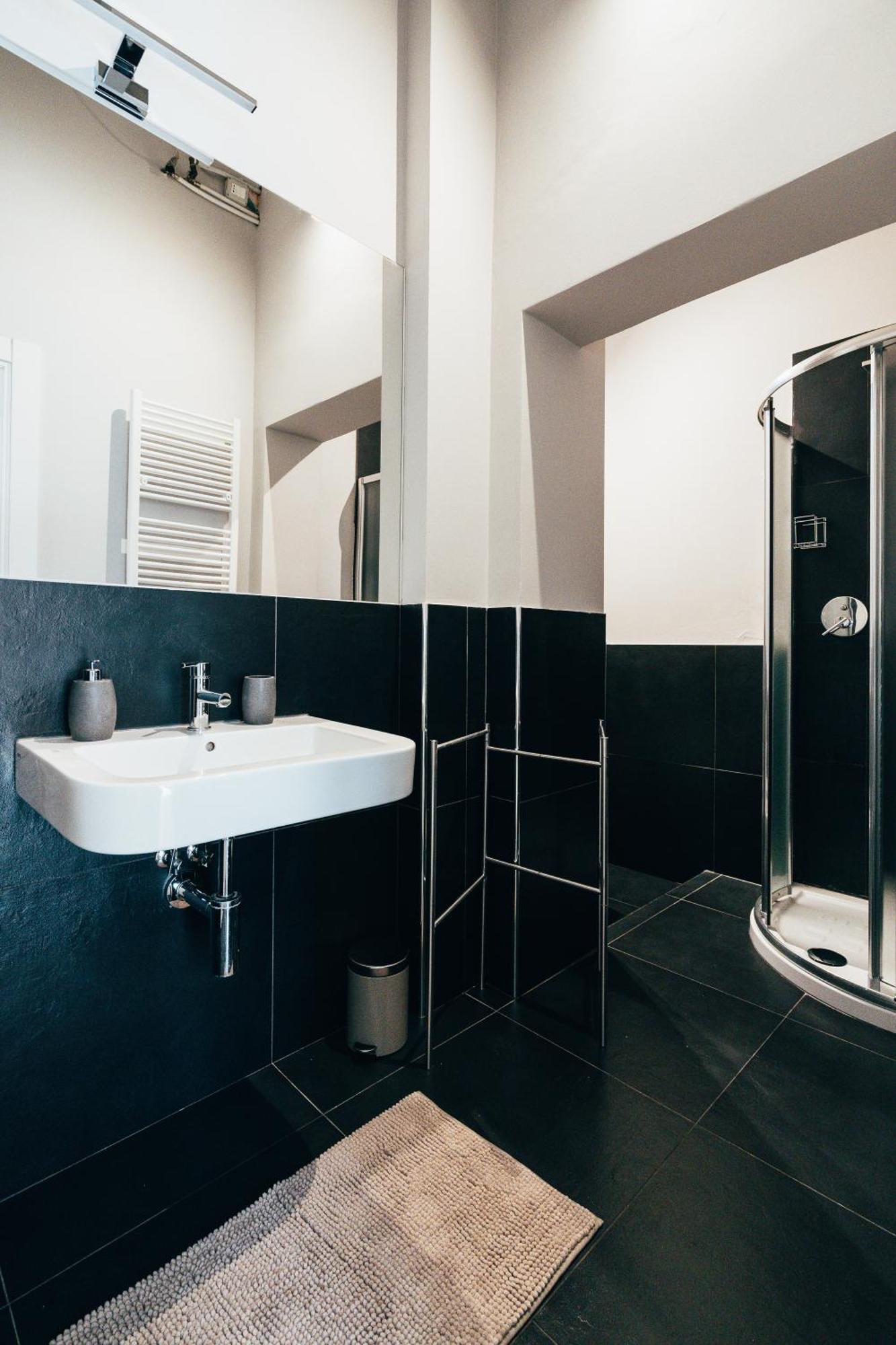Bologna Suites - Private Bathroom Εξωτερικό φωτογραφία